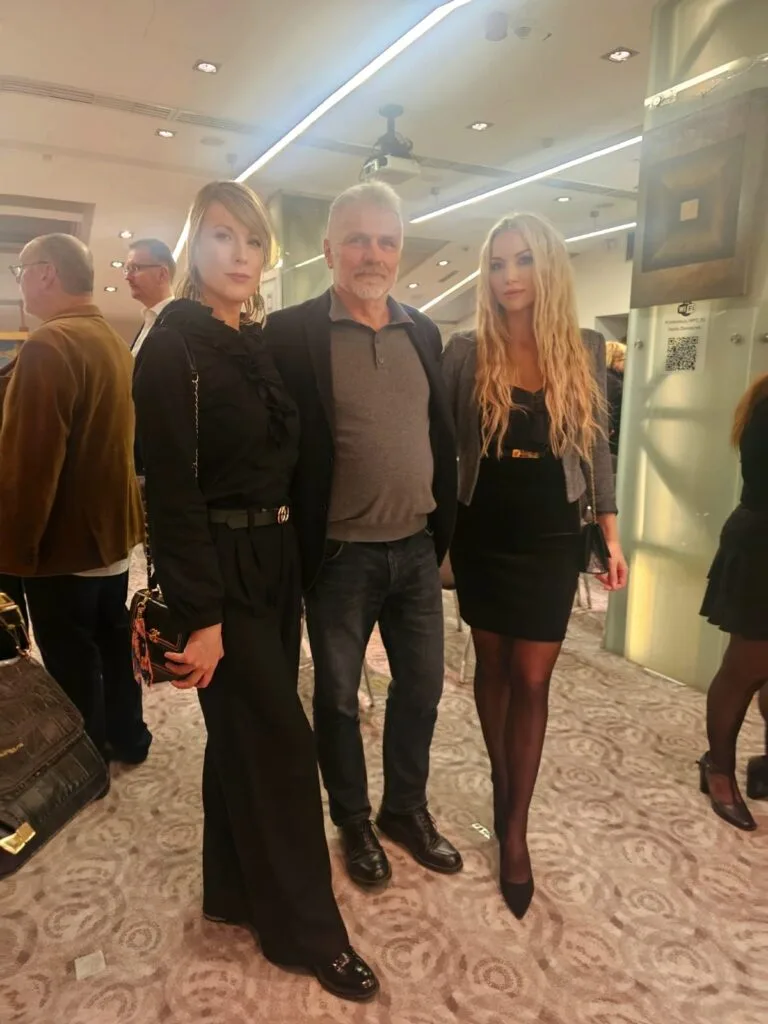 Sztuka inspirowana rycerstwem i historią Polski – poplenerowa wystawa w Hotelu Polskim, Kraków