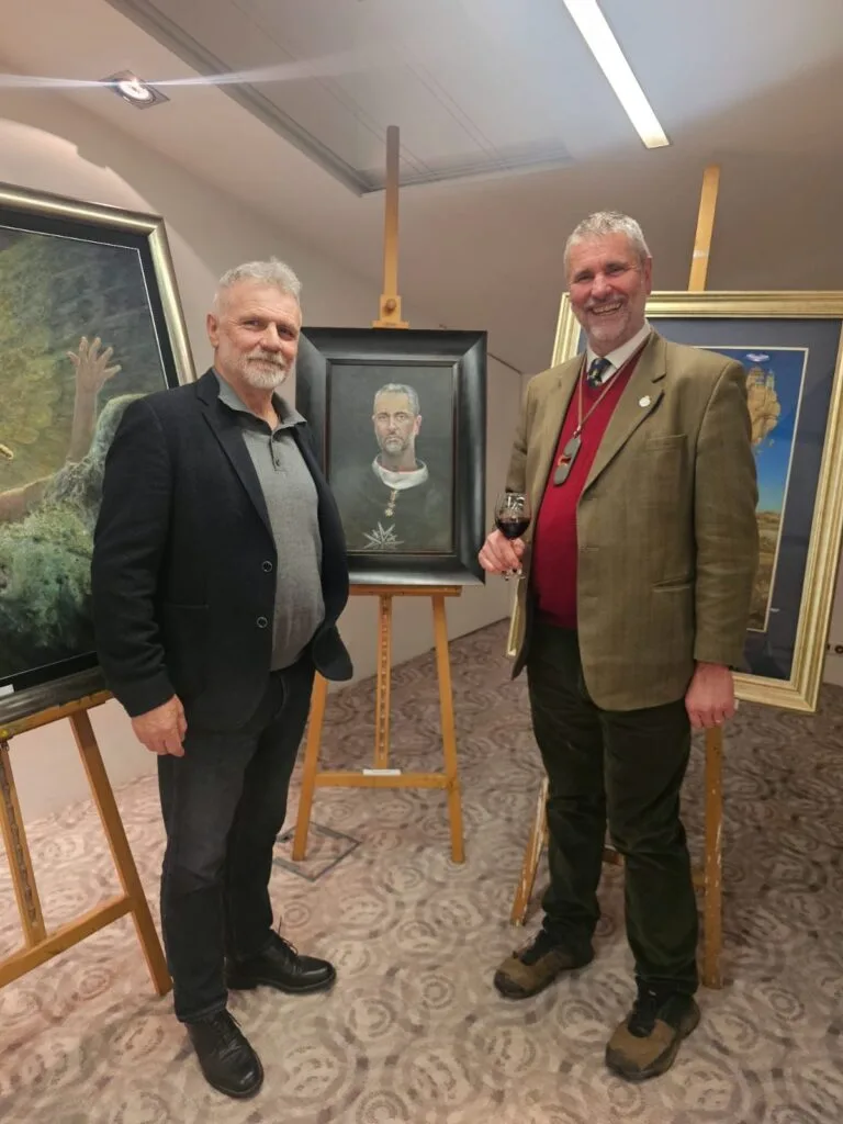 Daniel Pielucha na wystawie „Szablą i Pędzlem” – hołd dla polskiej tradycji i kultury szlacheckiej